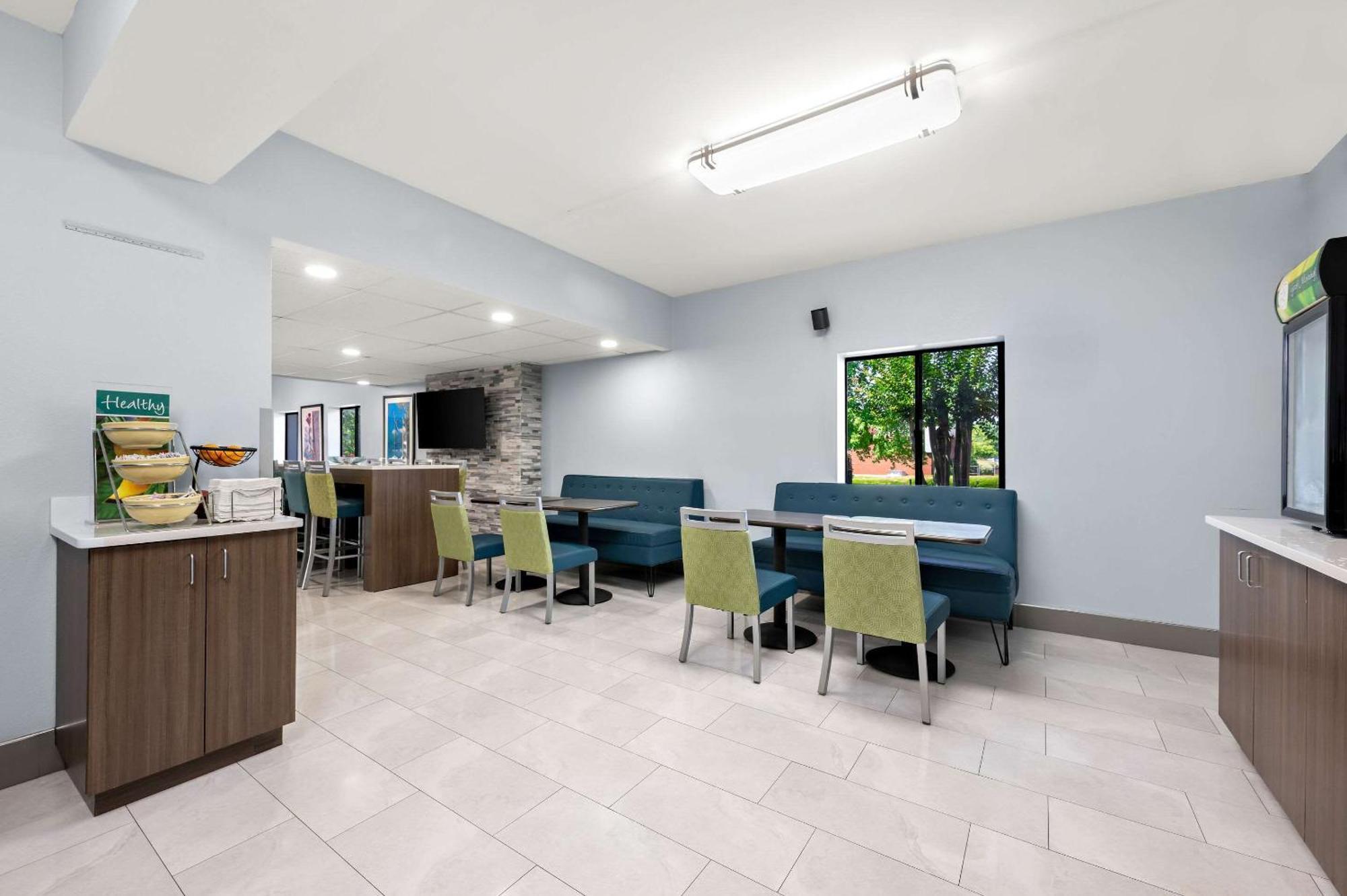 Quality Inn Pelham I-65 Exit 246 Zewnętrze zdjęcie
