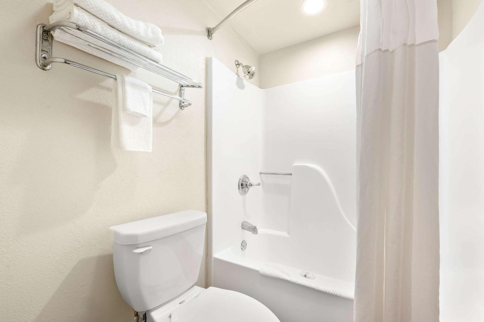 Quality Inn Pelham I-65 Exit 246 Zewnętrze zdjęcie